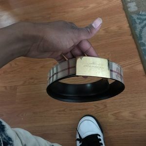Burberry belt